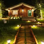 Yolo Villa