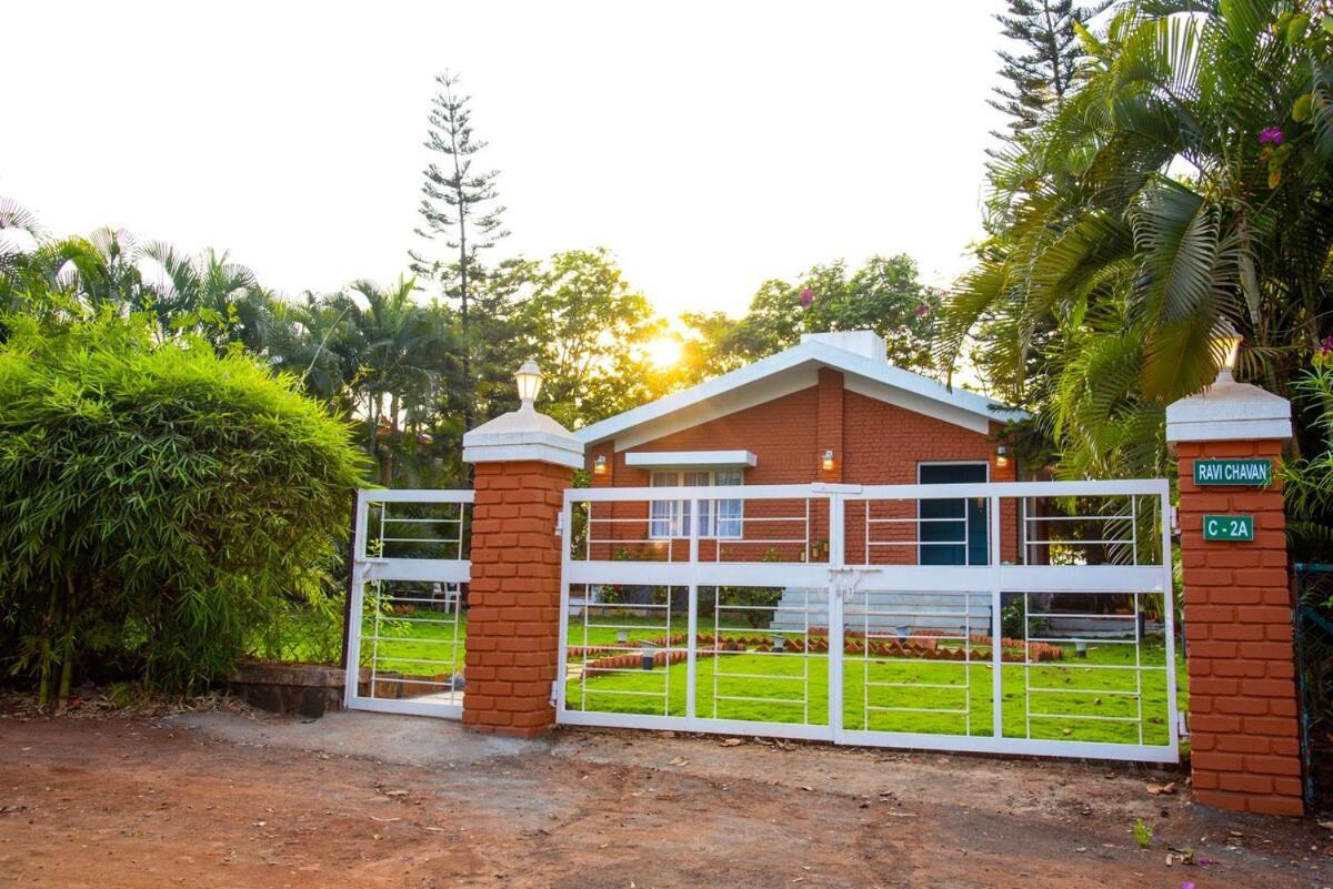 Villa Yolo *